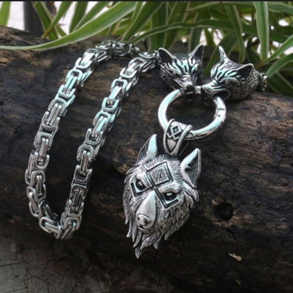 None Other - Versatile Nordic Viking Stainless Wolf Head Necklace Statement piece
